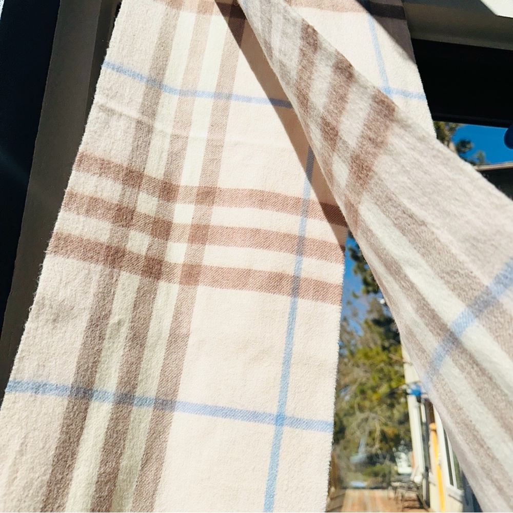 Burberry: Pink Giant Check Plaid Scarf - Picture 3 of 13